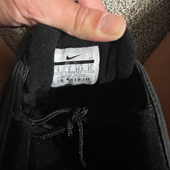 Nike Black and Gold Sneakers with Air Max Cushioning - Picture 5 of 5